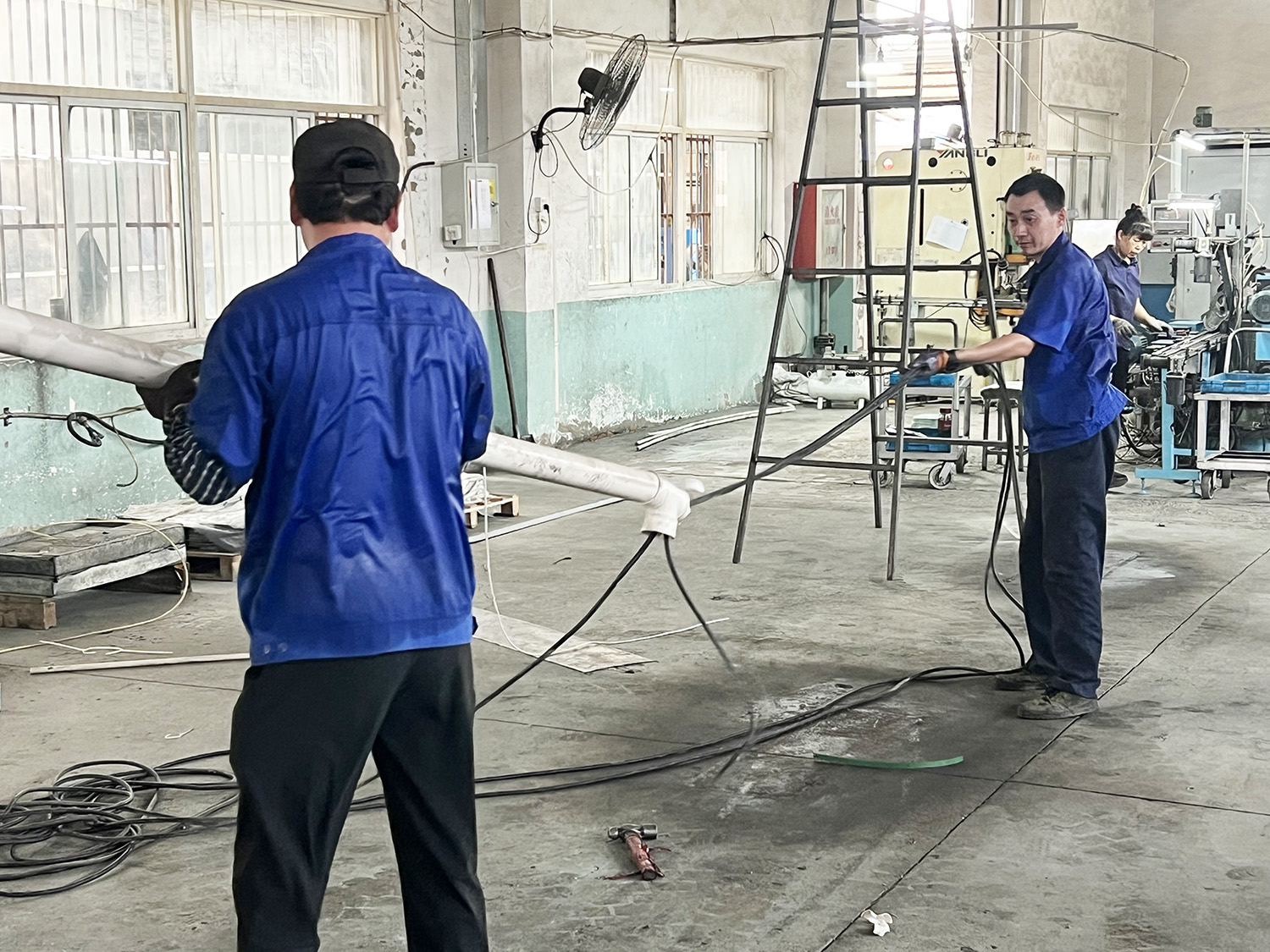 Battling High Temperatures to Ensure Progress: Dafeng Mingyue Achieves Seamless Production Through Scientific Relocation